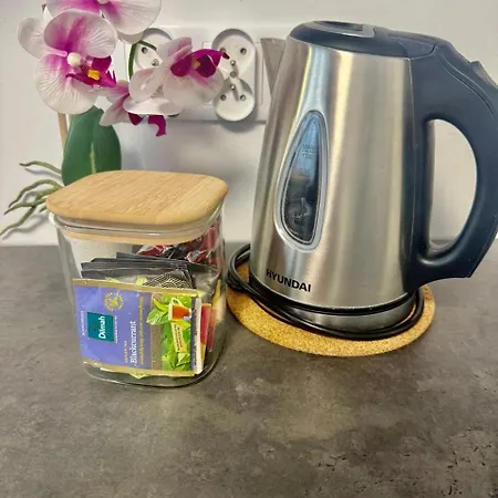 A&y Airport Chopin Modzelewskiego *