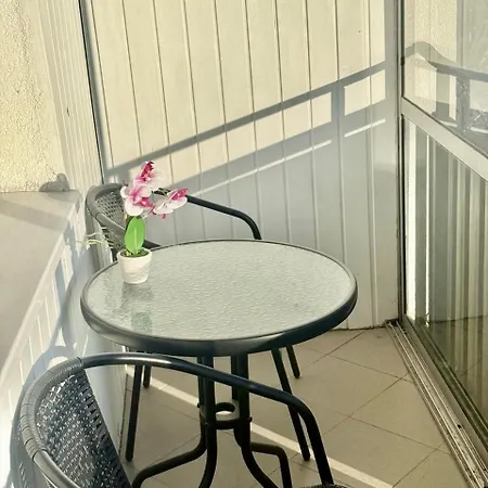 A&y Airport Chopin Modzelewskiego