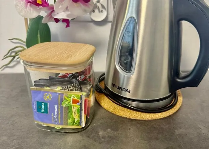 A&y Airport Chopin Modzelewskiego *